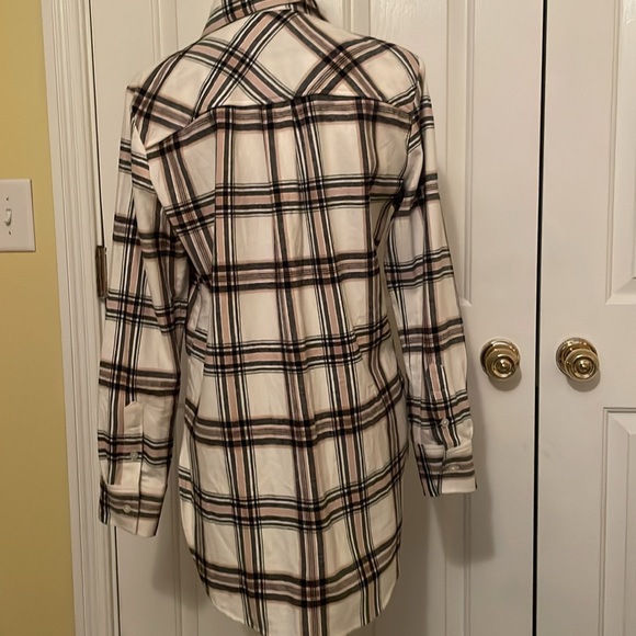 LOFT Plaid Flannel Oversized Everyday Shirt - Picture 5 of 9